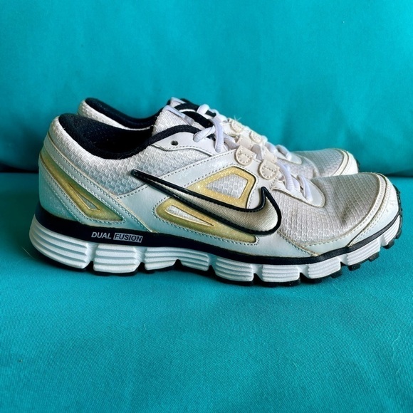 Women’s Nike Dual fusion 6.5 - Picture 1 of 7
